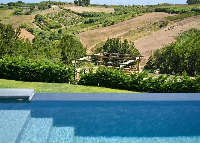 Quinta Dos Castanheiros Usseira